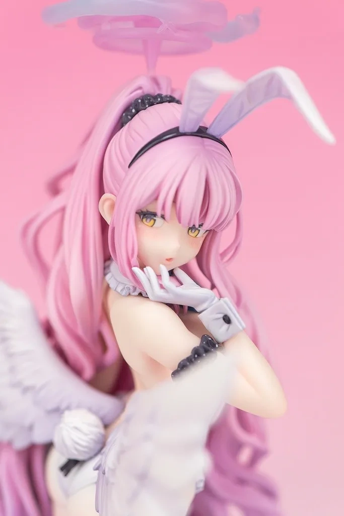 Garage Kit GK hand do resin die.it  The Holy Garden is not in flower
