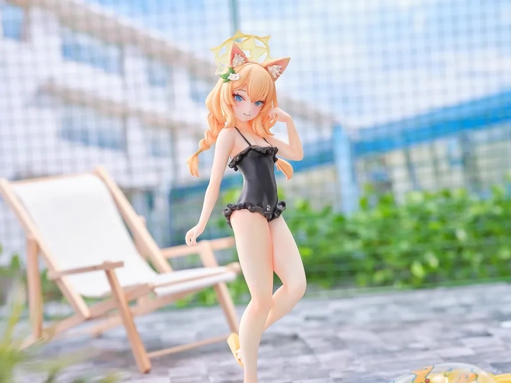 Garage Kit GK hand do resin die.it  Elomari (Swimwear)
