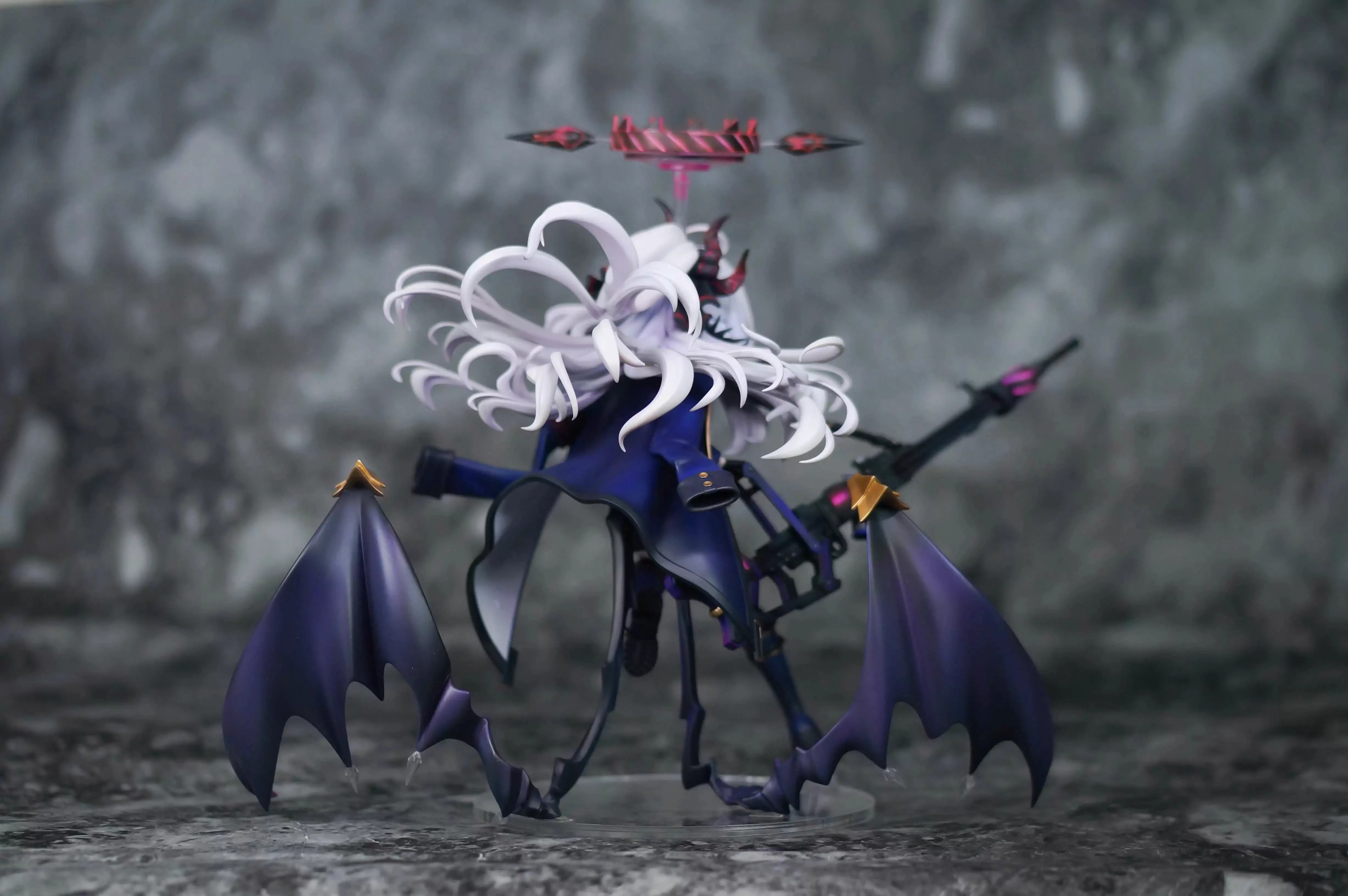 Garage Kit GK hand do resin die.it Naiya