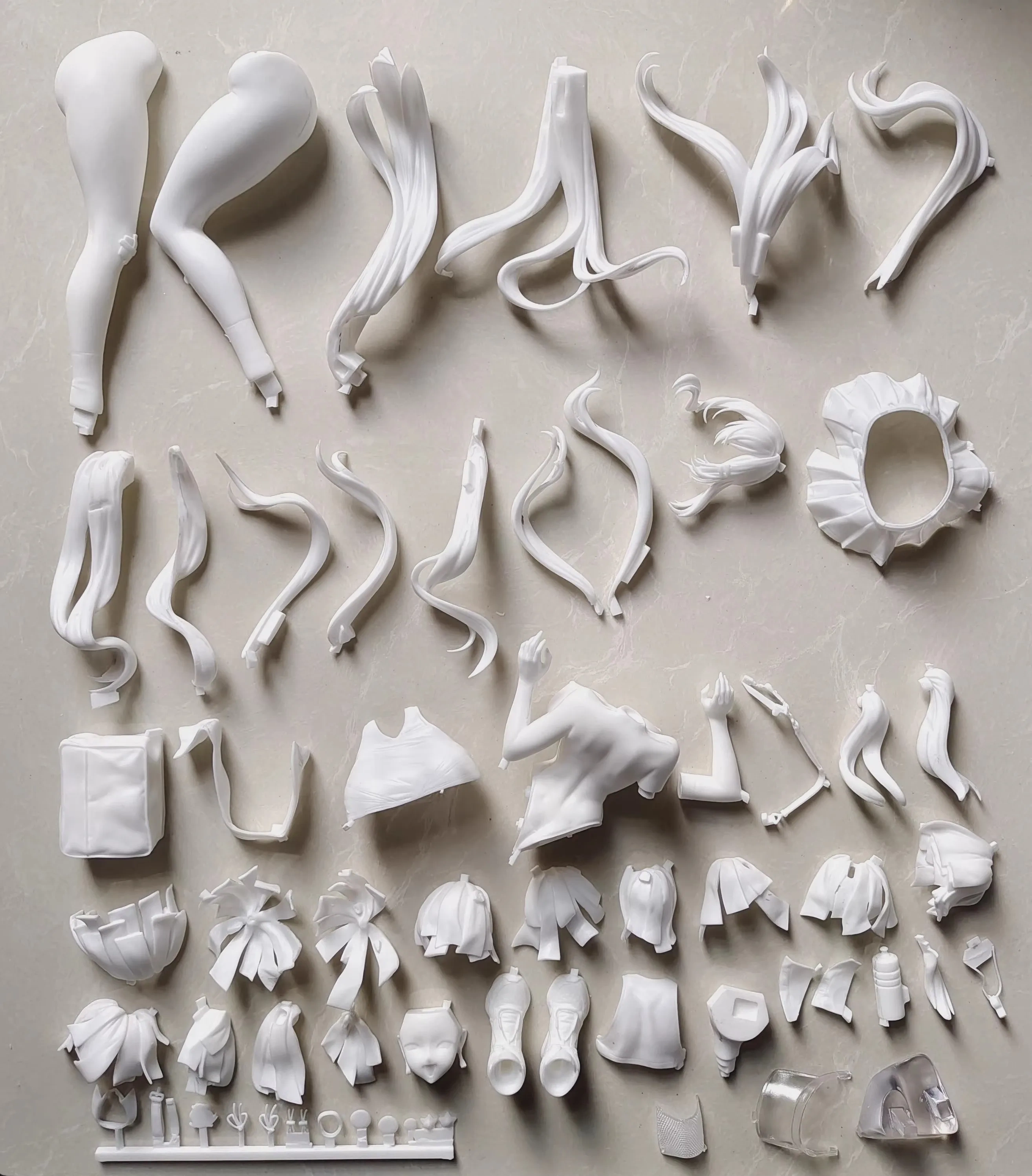 Garage Kit GK hand do resin die.it   Kreai