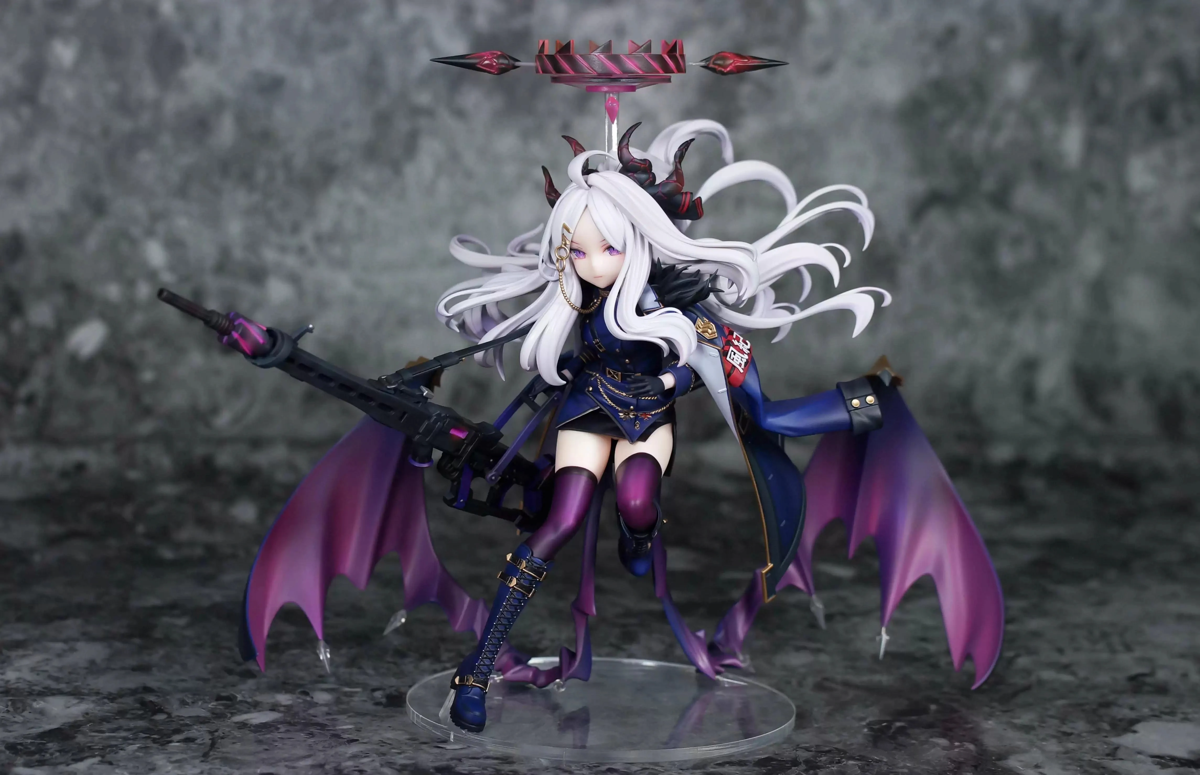 Garage Kit GK hand do resin die.it Naiya