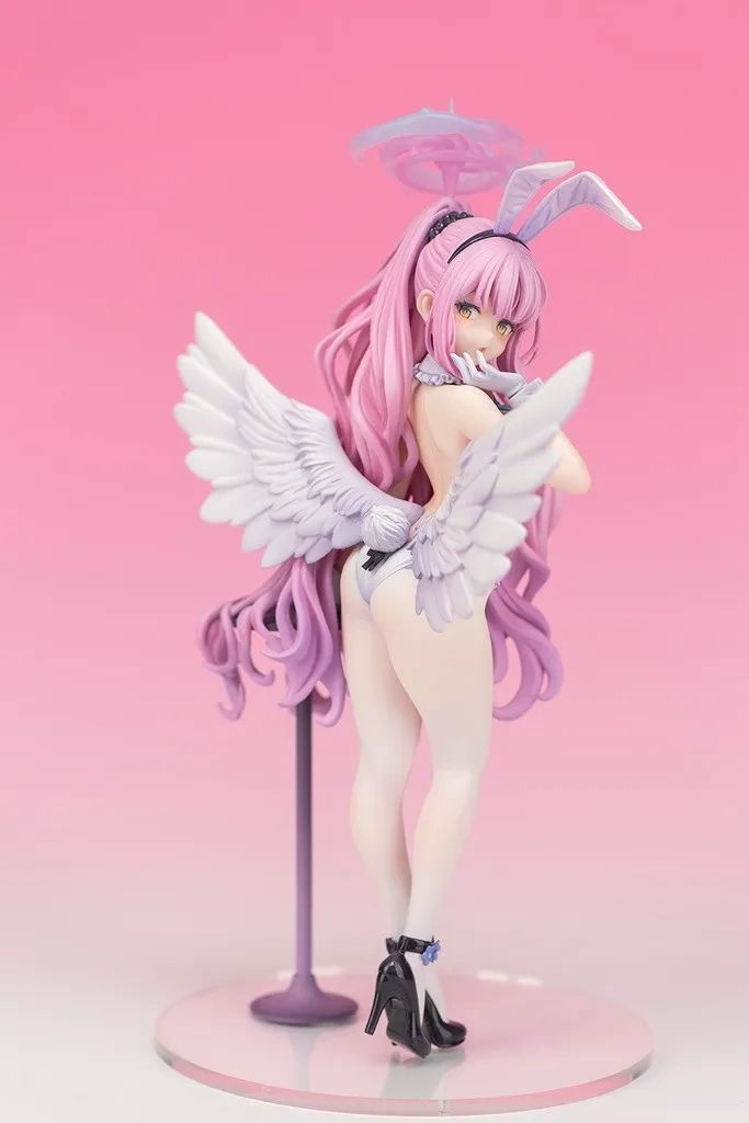 Garage Kit GK hand do resin die.it  The Holy Garden is not in flower