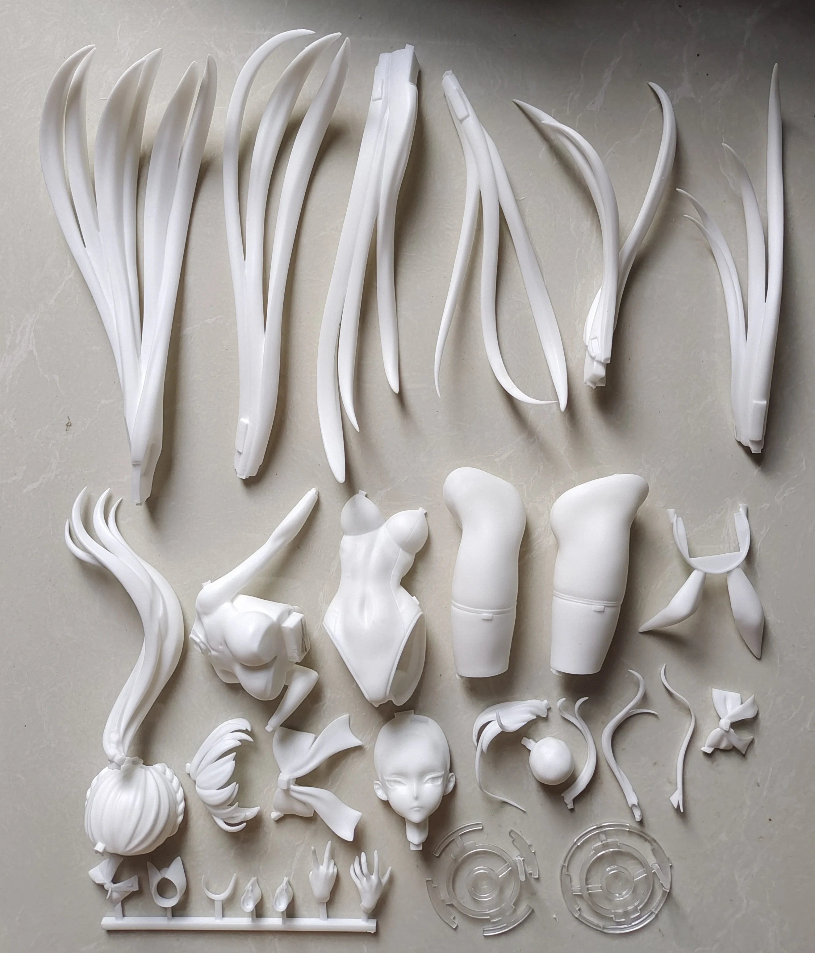Garage Kit GK hand do resin die.it   Kiyosei AKIRA