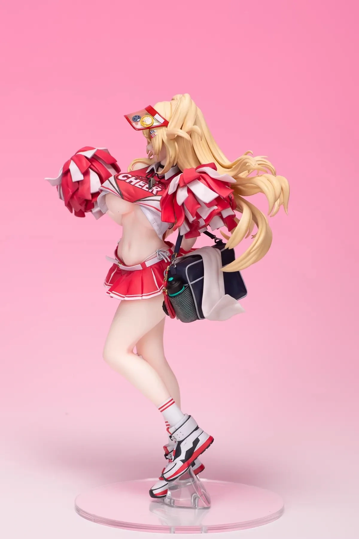 Garage Kit GK hand do resin die.it   Kreai