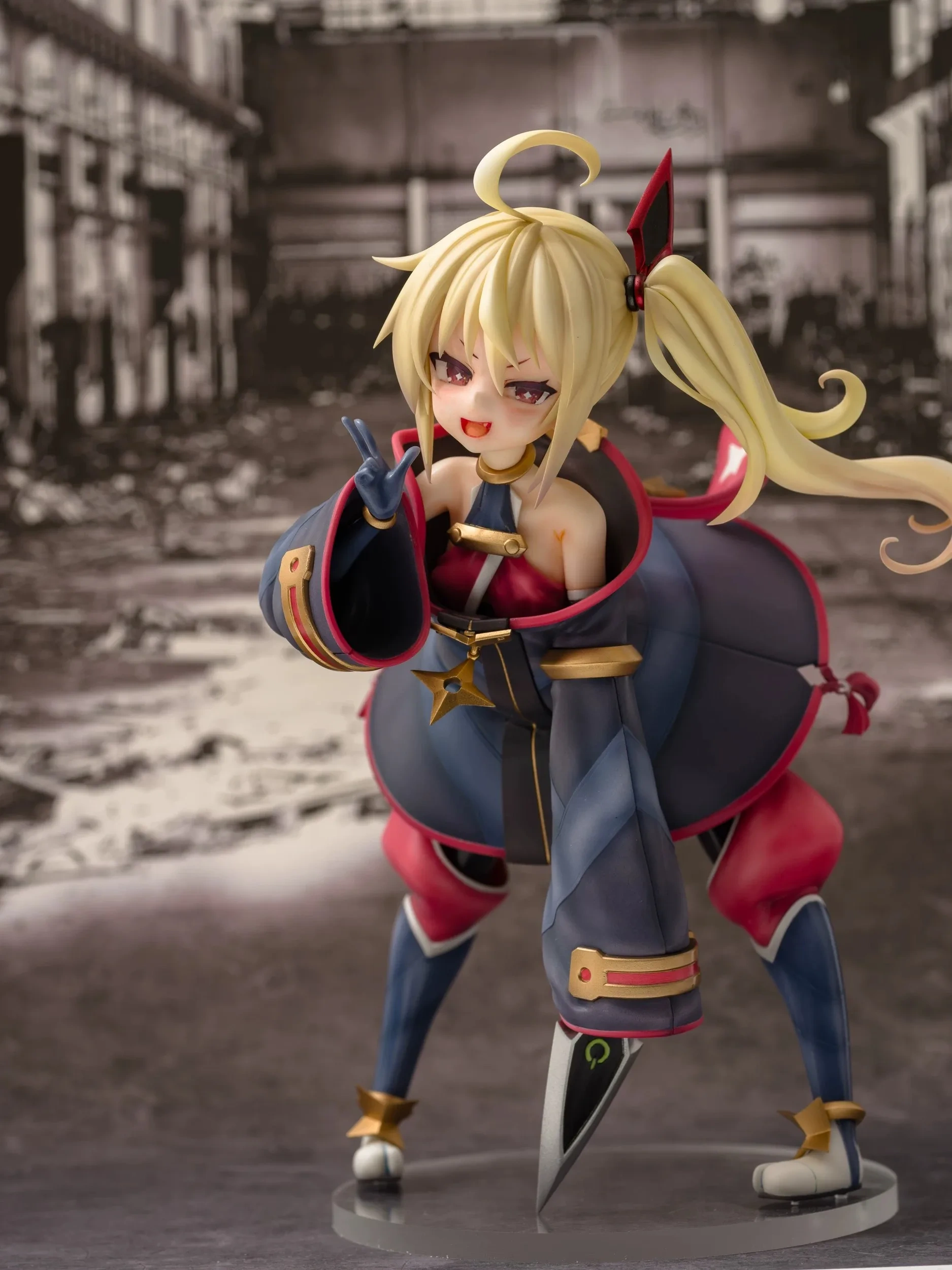 Garage Kit GK hand do resin die.it  いなちゃん