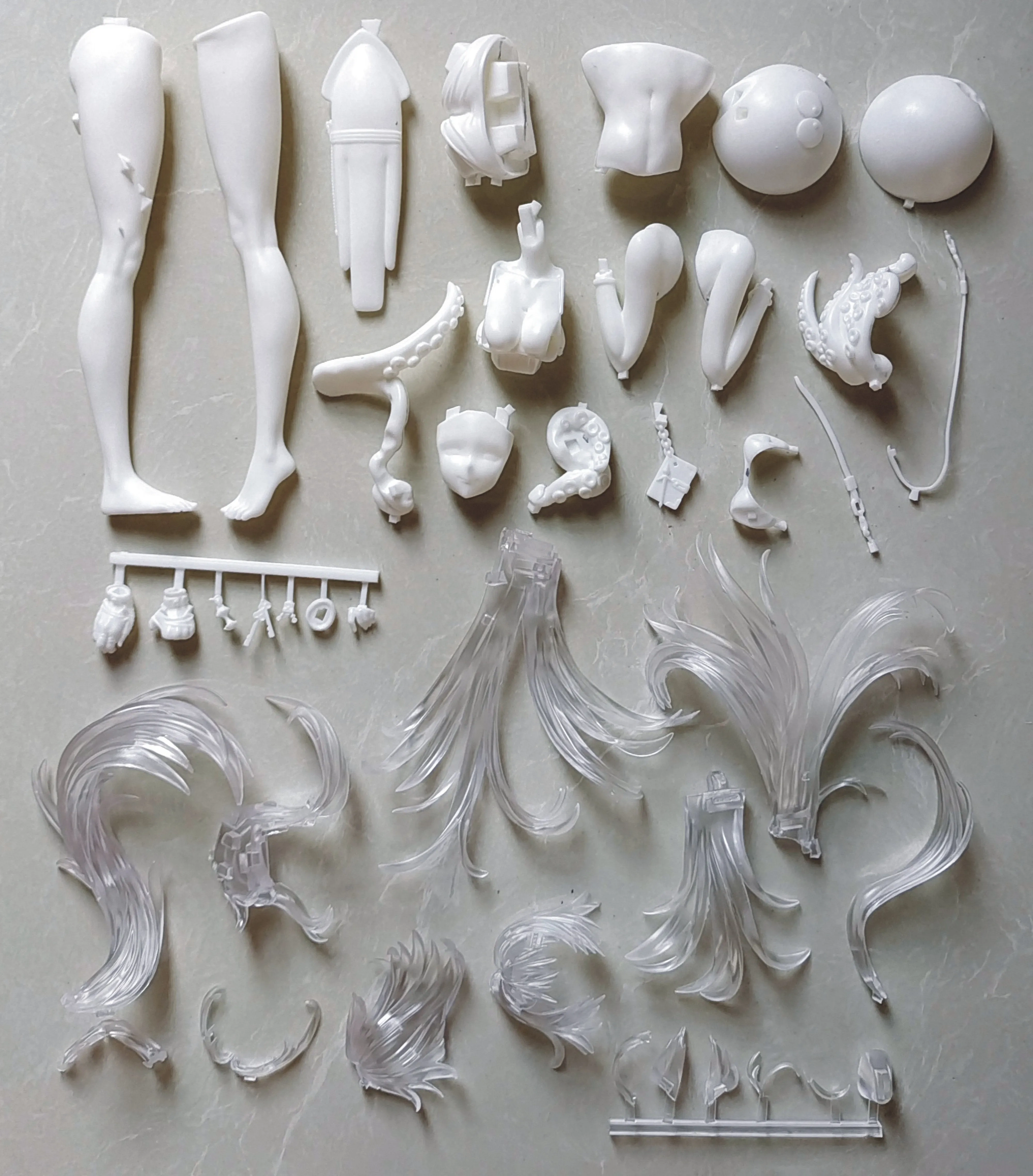 Garage Kit GK hand do resin die.it  Lapland
