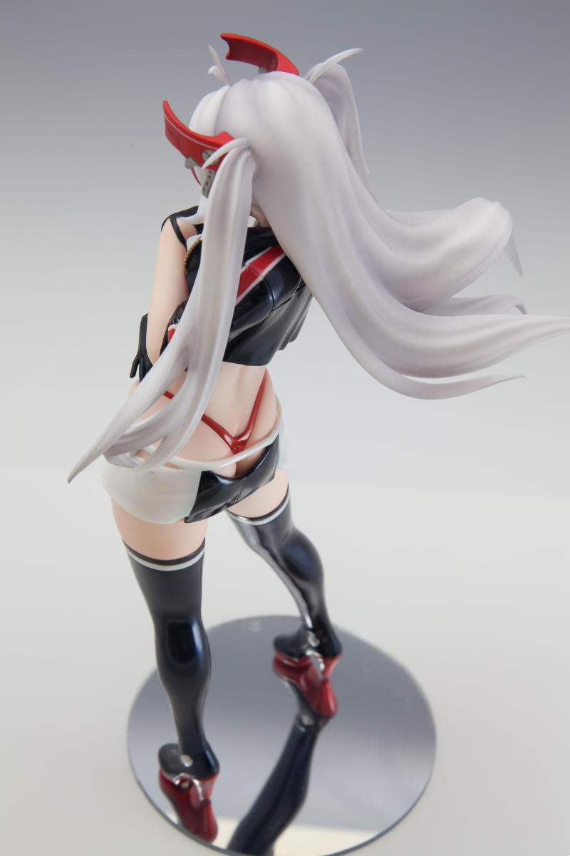Garage Kit GK Figure Resin White Model Azur Lane Racing Girl Eugen White Model G491