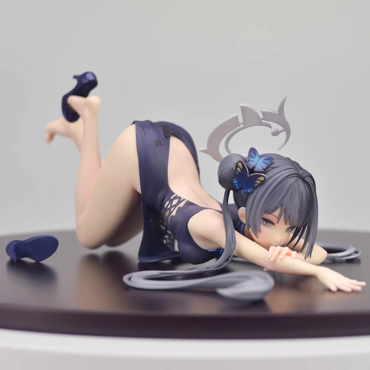 Garage Kit GK hand do resin die.it Longhua