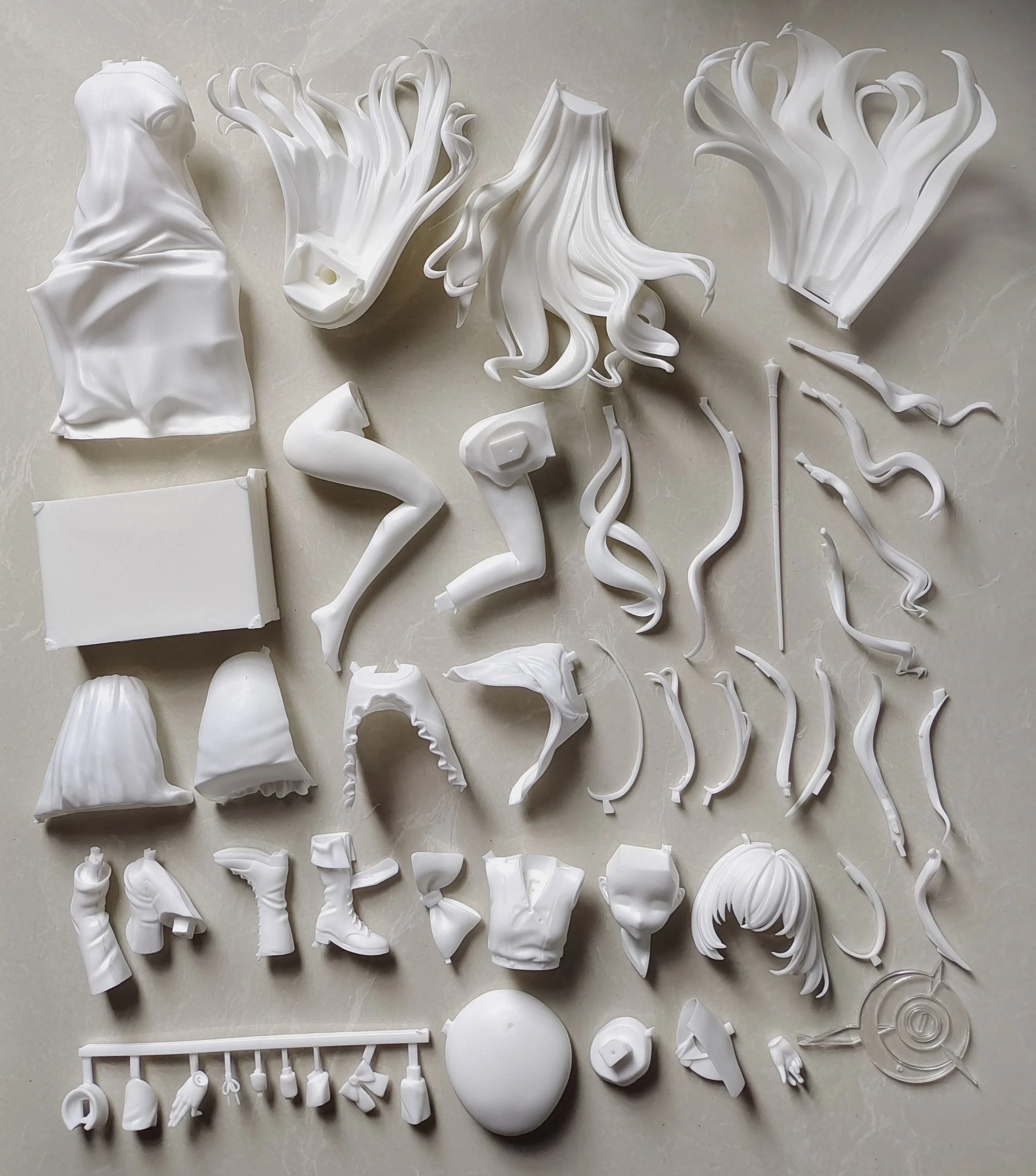Garage Kit GK hand do resin die.it Professor