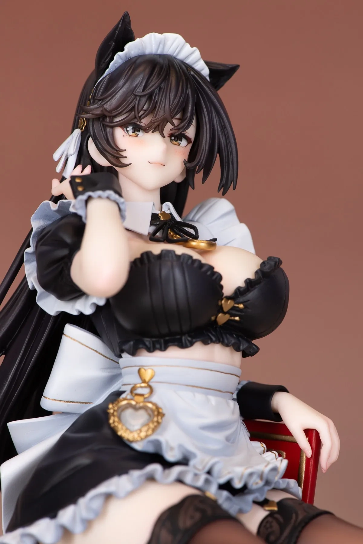 Garage Kit GK hand do resin die.it  Seated Aida Style