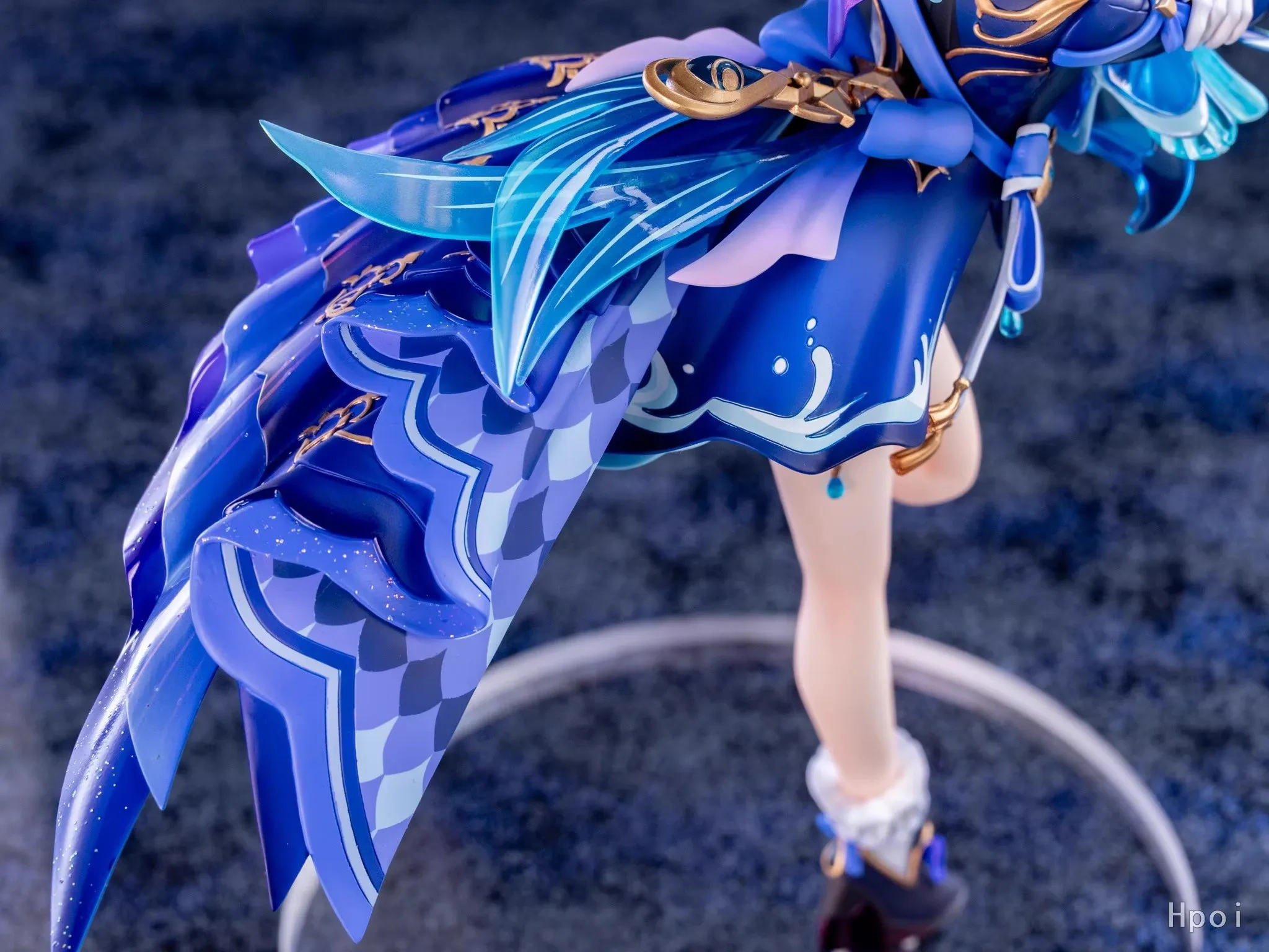 Garage Kit GK hand do resin die.it     dress, Funina