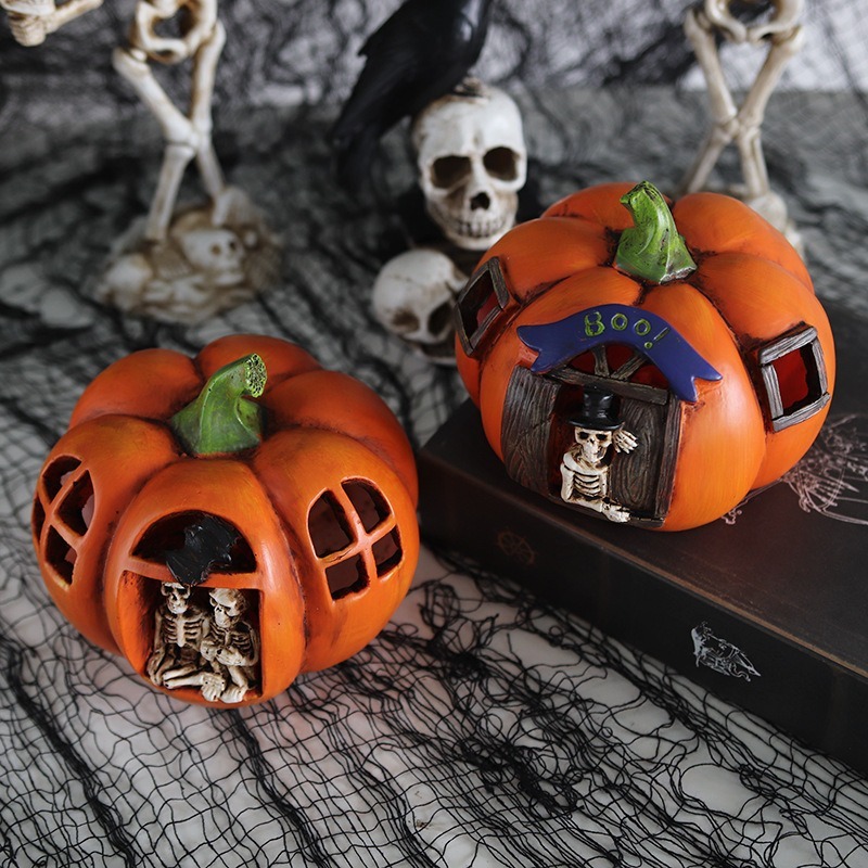 Halloween Resin Pumpkin Lantern Wine Haunted House Decoration Shopping Mall Desktop Atmosphere LED Skull Head Lamp