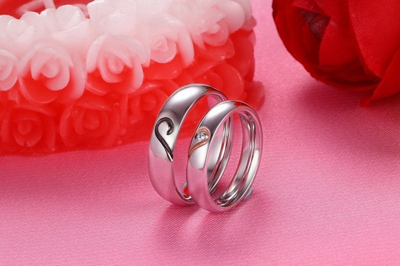 Couple Ring Black Rose Gold Heart Pattern Pair Ring