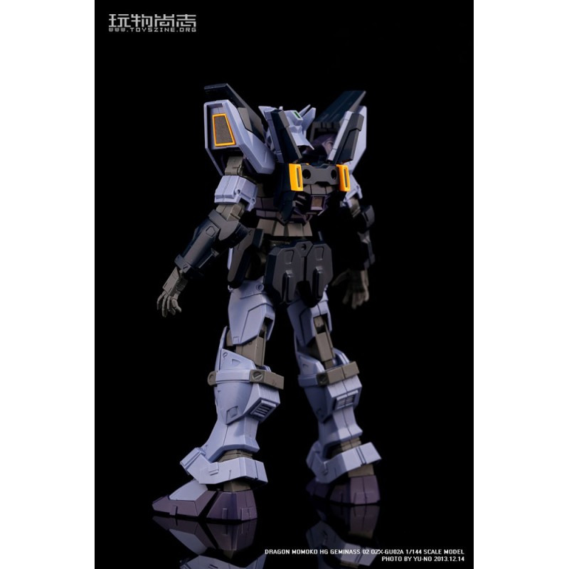 DRAGON MOMOKO1/144 HG GEMINI 02 GUNDAM