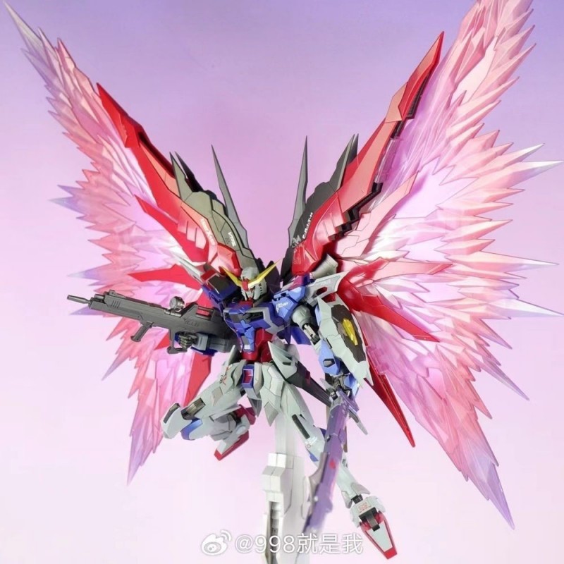 MG 1/100 デスティニー 8828 DABAN 8828 1/100 MG Destiny + WING OF LIGHT Model Kit