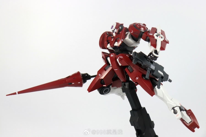 PHANTOM MG 1/100 MG GNX III 3 609T RED A LAWS