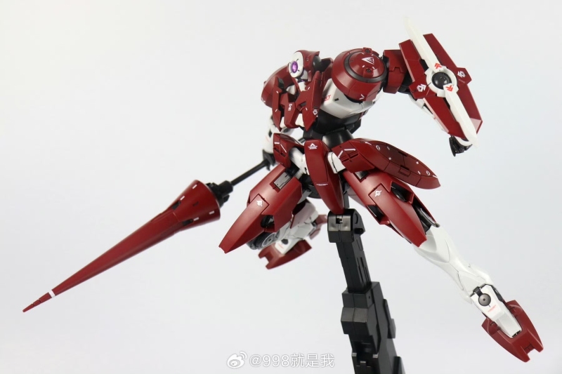 PHANTOM MG 1/100 MG GNX III 3 609T RED A LAWS