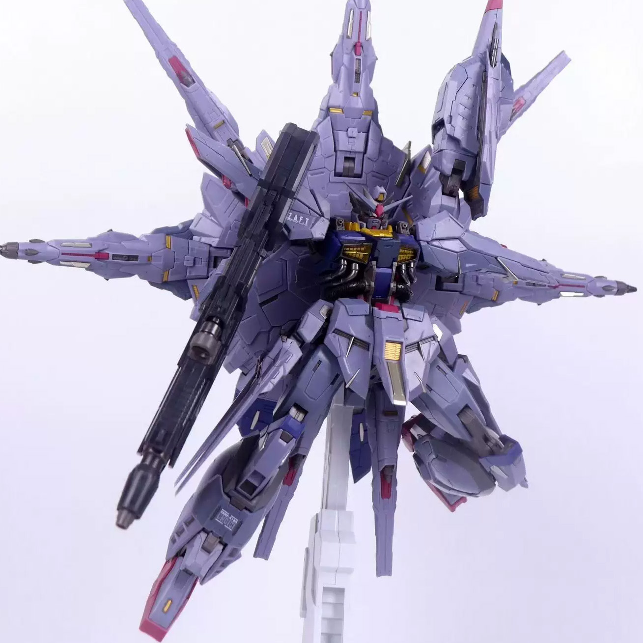 1/100 MG ZGMF-X13A PROVIDENCE MB STYLE PLASTIC MODEL KIT