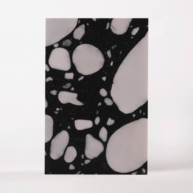 Tezzo - CHARCOAL 01