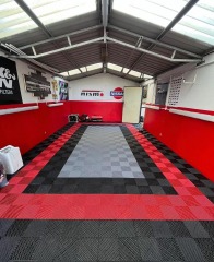 Fabrik Großhandel PP Gitter Anti-Rutsch-Kunststoffgitter Automatte Gitter Garage Bodenfliese