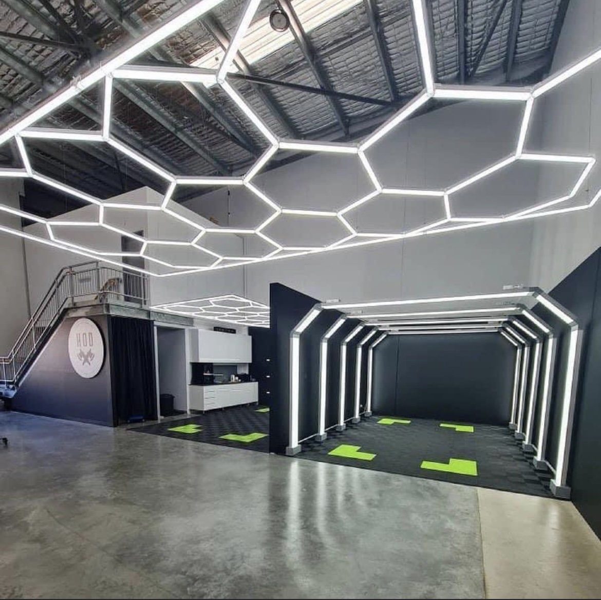 Car Showroom Auto Workshop Design Hexagonal Ceiling Light detailing Light LED Car Workshop Light