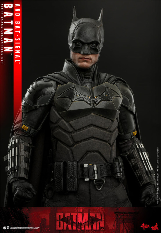 Hot Toys MMS641 1/6 The Batman : Batman With Bat-Signal 1/6 (NEW/UNOPENED)