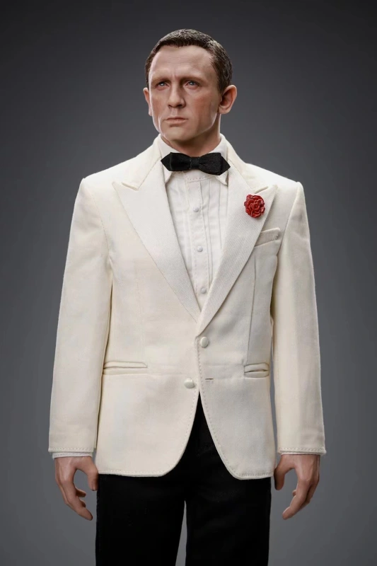 NOVO STUDIO 1/6 007 Bond black and white suit (head sculpt not included)