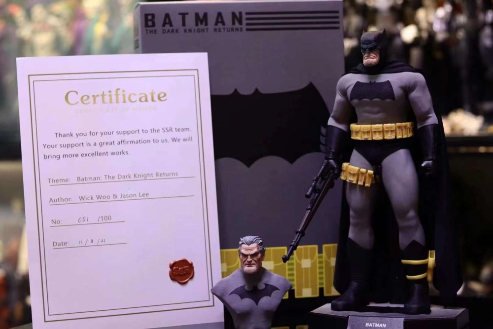 [SOLD OUT] SSR Toys TDKR Batman 1.0 1/6th Scale Action Figure