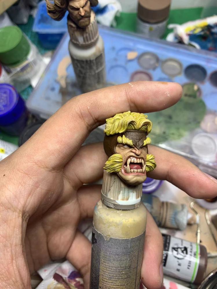 Sabretooth 1/12th Headsculpt