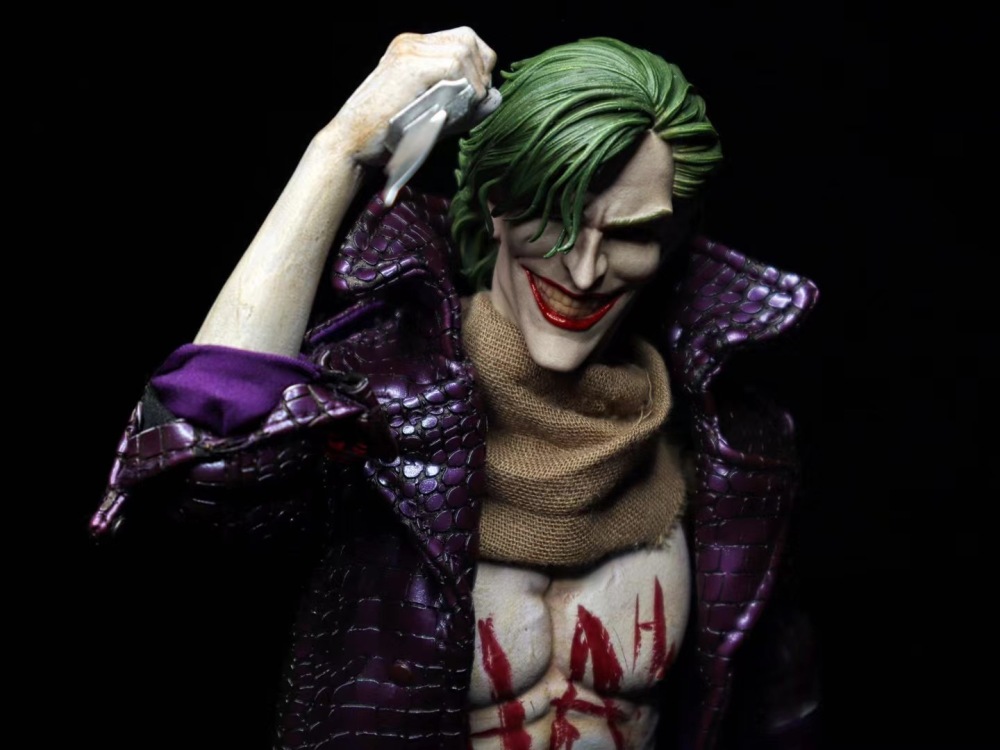 INJUSTICE 2 The Joker 1/6th Scale Action Figure