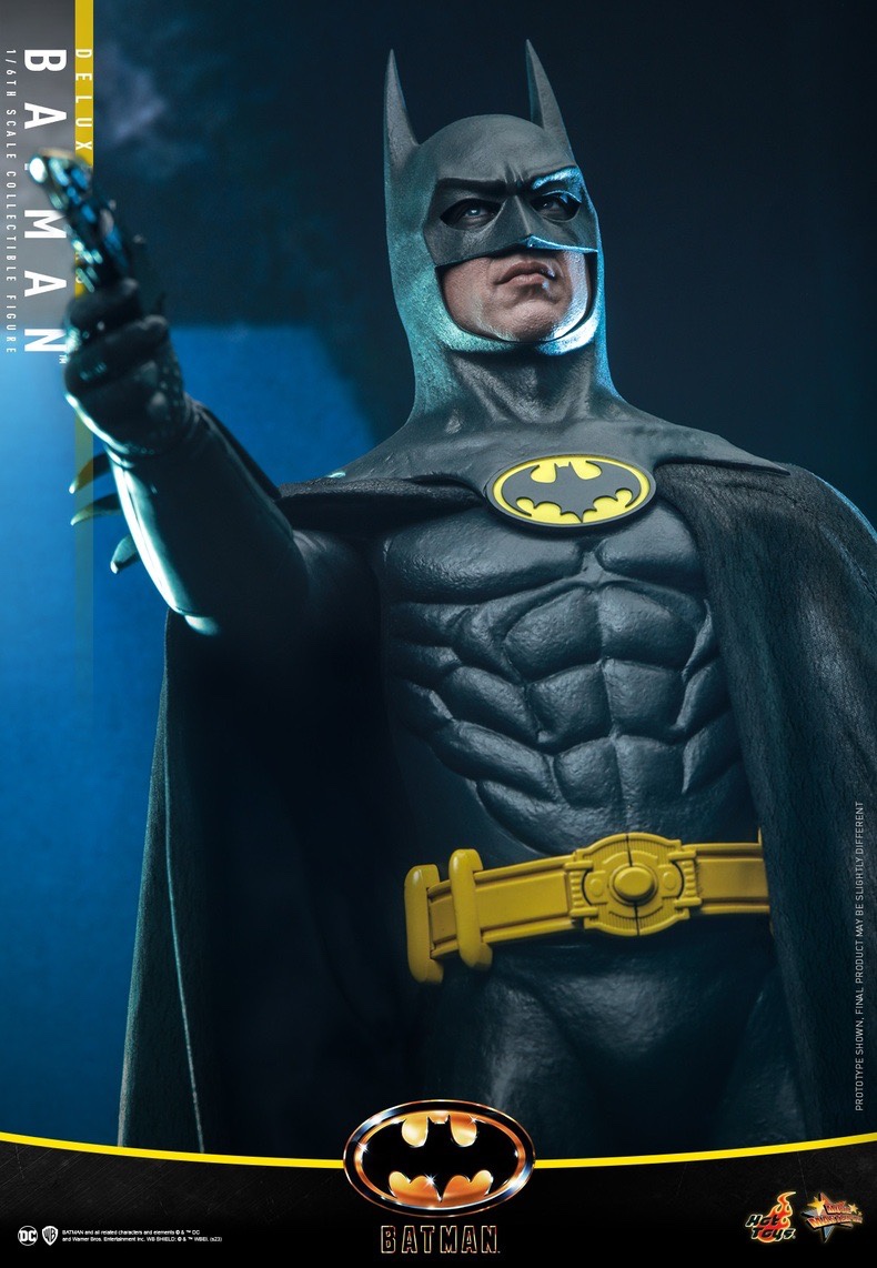 Hot Toys MMS693 BATMAN (1989) 1/6 BATMAN DELUXE
