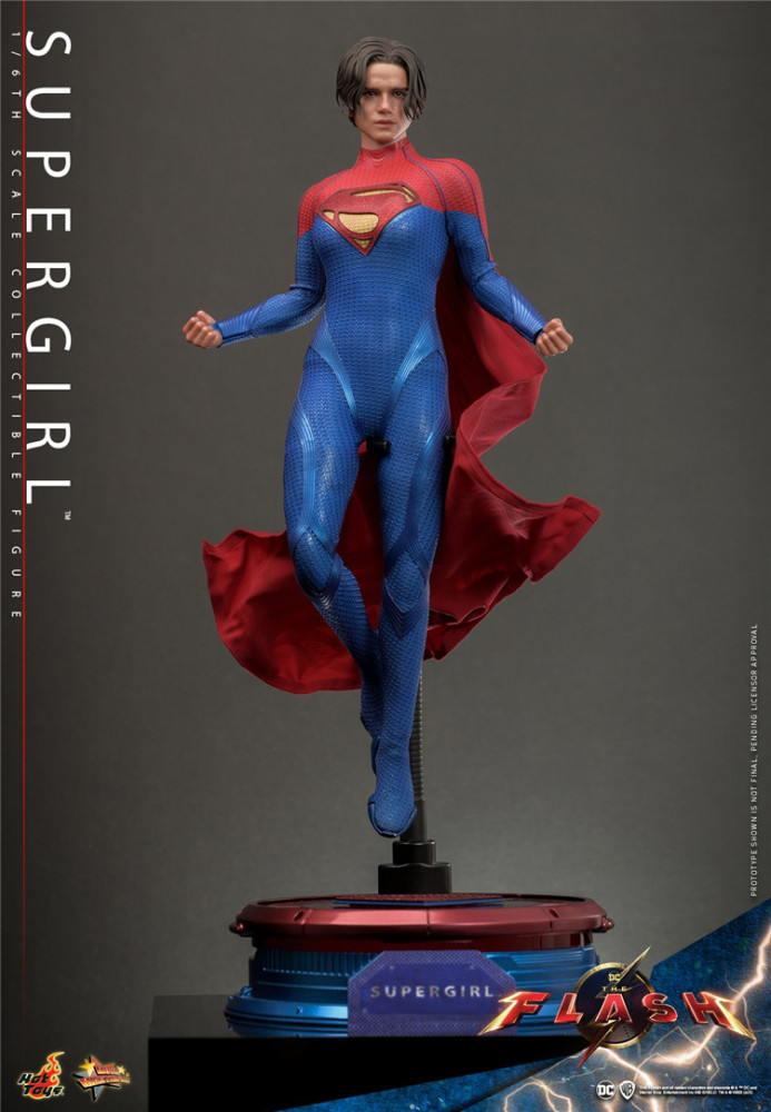 In Stock  Hot Toys MMS715 The Flash Supergirl 1/6 Action Figure