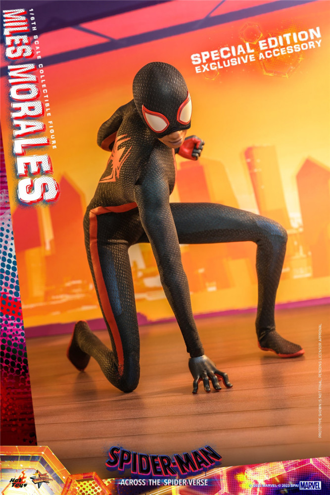 In Stock Hot Toys MMS711 Spider-Man: Across the Spider-Verse Spider-Man 2099 Figure