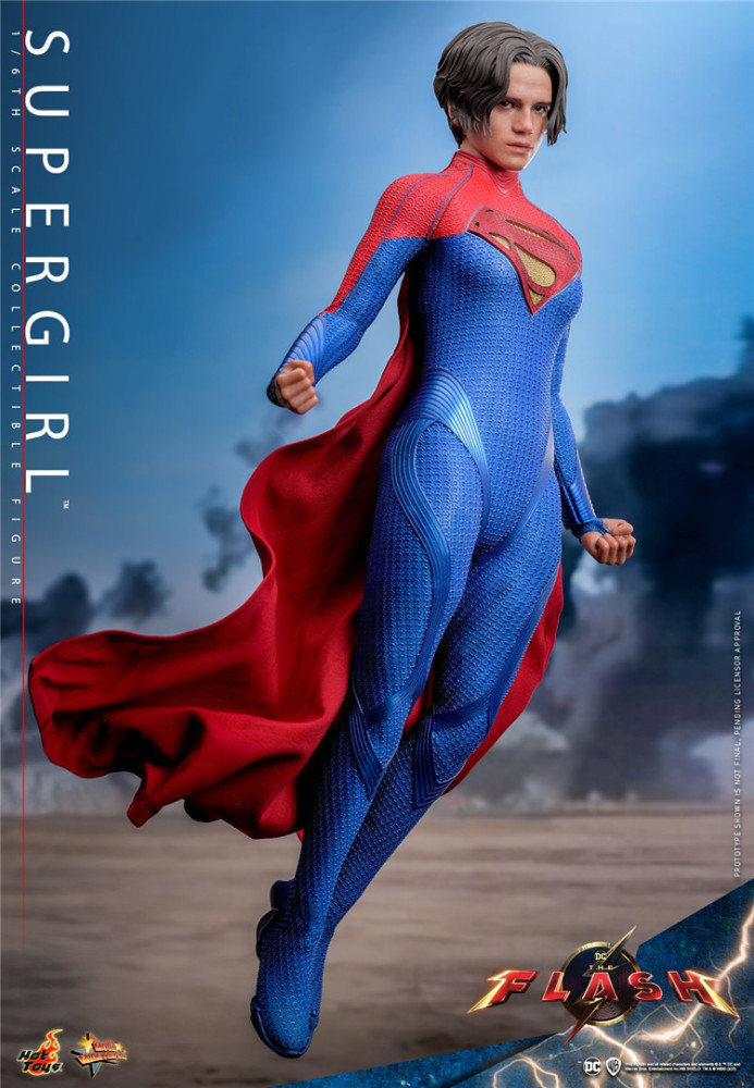 In Stock  Hot Toys MMS715 The Flash Supergirl 1/6 Action Figure
