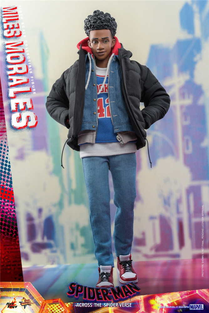 In Stock Hot Toys MMS711 Spider-Man: Across the Spider-Verse Spider-Man 2099 Figure