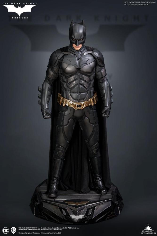 Queen Studios The Batman Deluxe Edition 1/3 Scale Statue Toynami  In Stock