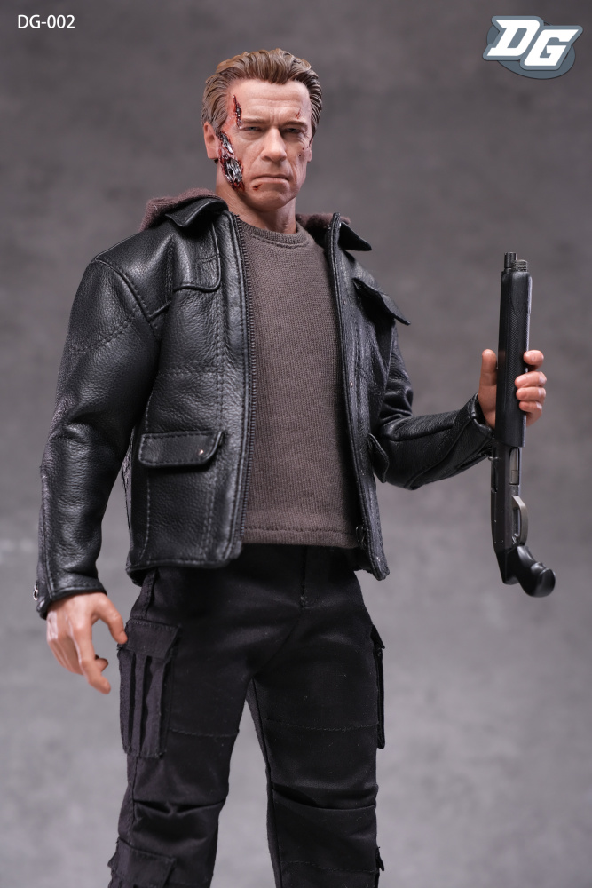 In Stock  DeGaotoys DG-002 1/6 Old Arnaud T800 leather suit sling set