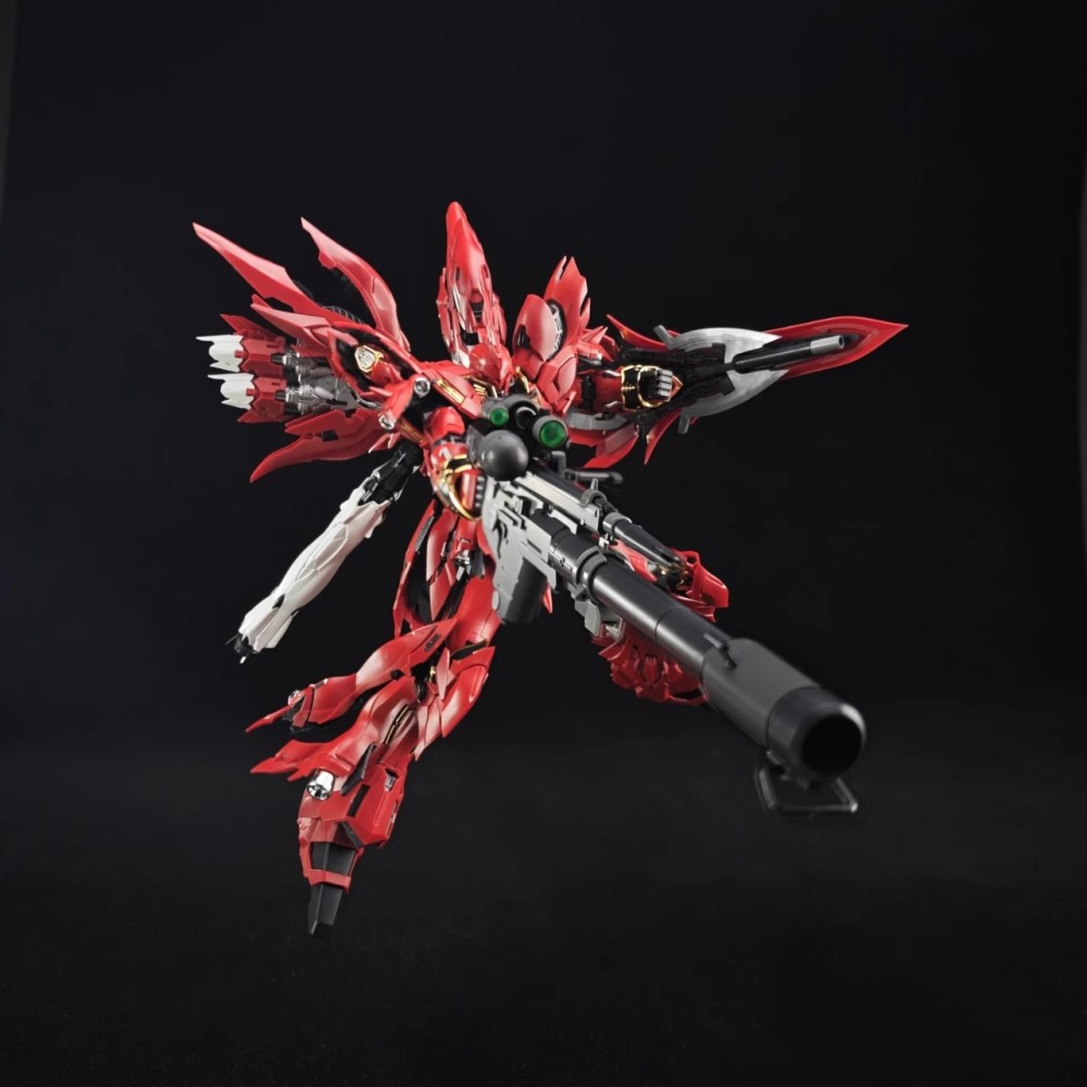 In Stock  Comet Technology Red Triple Speed Xin 'anzhou 1/100 Assembly Movable model