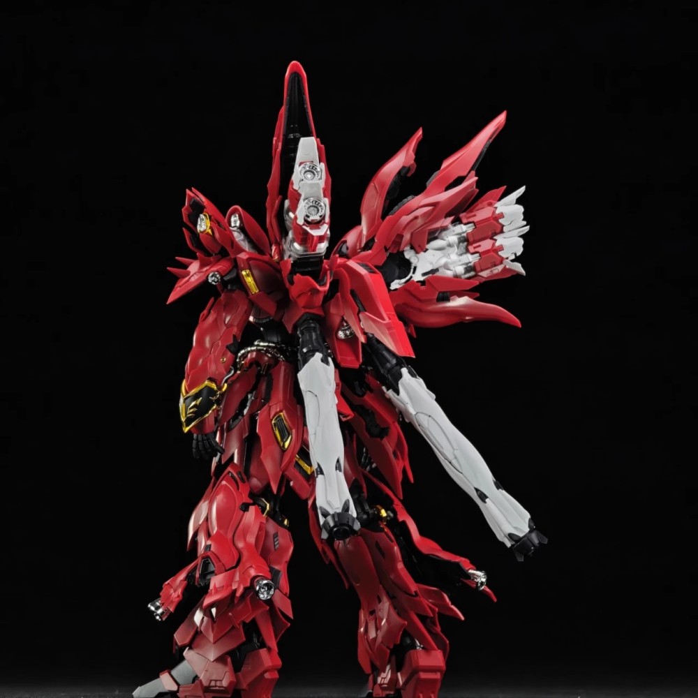 In Stock  Comet Technology Red Triple Speed Xin 'anzhou 1/100 Assembly Movable model