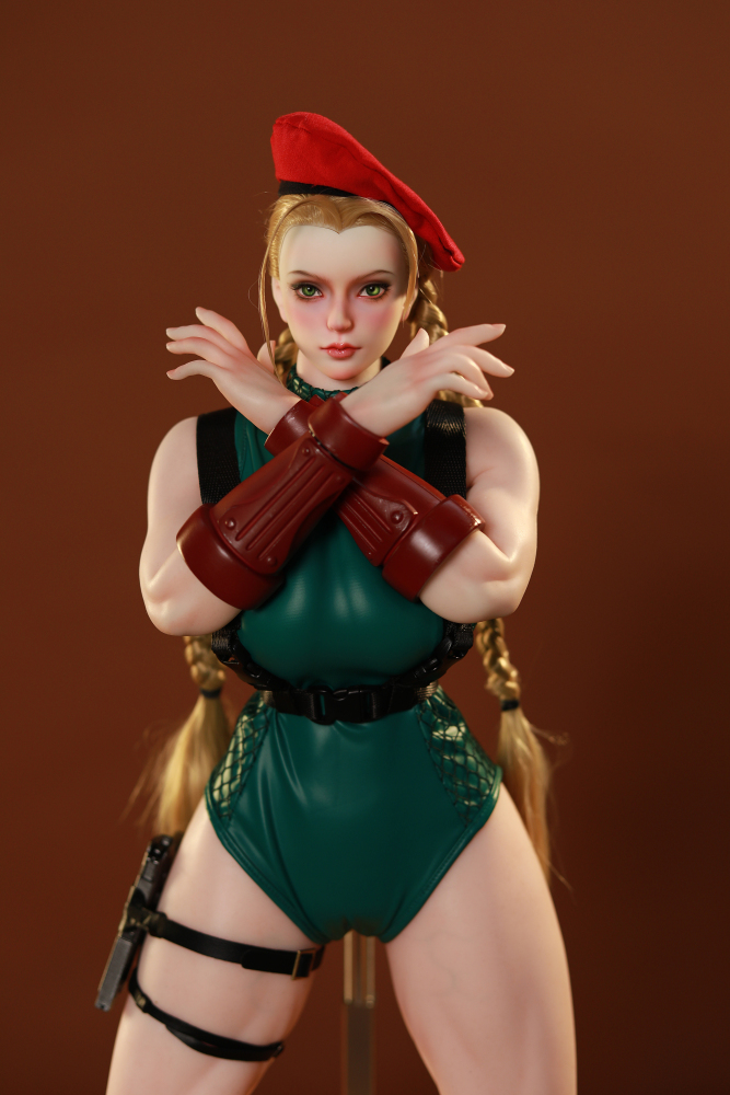 The 1/3 fighting girl Jamie platinum silicone action figure from Aiyan Society