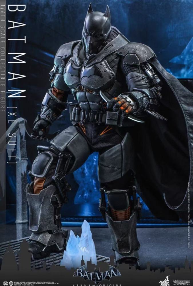 In Stock Hot Toys VGM52B BATMAN: ARKHAM ORIGINS 1/6 BATMAN XE SUIT Special Edition
