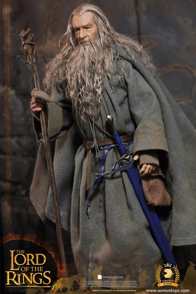 In Stock Asmus Toys CRW001 The Lord of the Rings, The Grey Robe Wizard - Gandalf 2.0