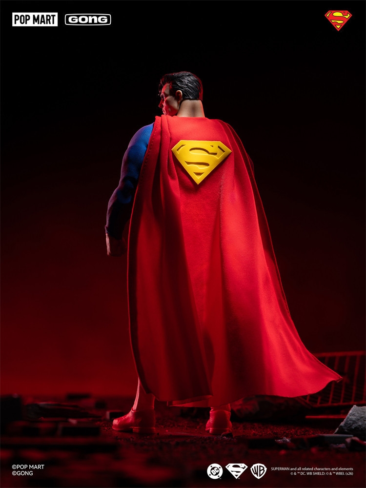In-stock 1/12 POPMART Gong Hush  Superman Action Figure