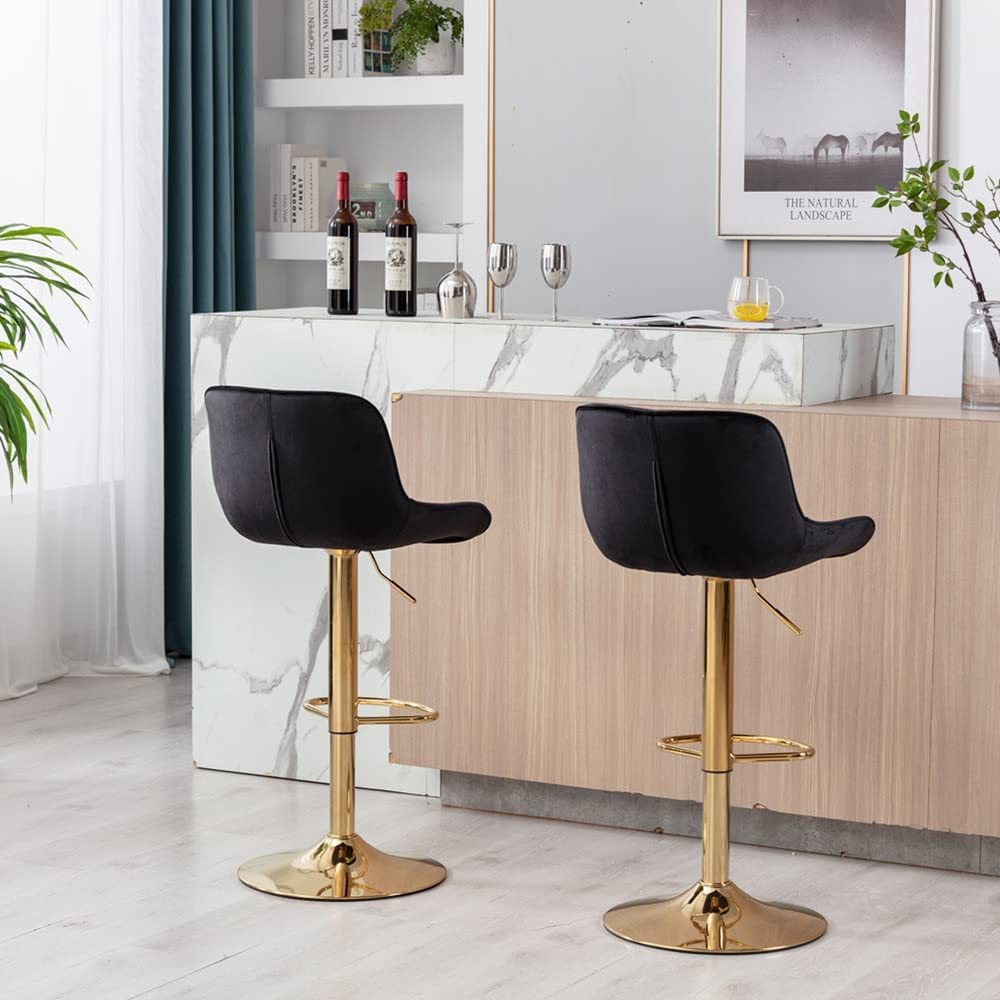 PEIHONGET Bar Stools Set of 2, 360° Swivel Barstools with Golden Base, Adjustable Airlift Counter Height Bar Stool Velvet Bar Chair with Padded Back for Kitchen, Home Bar, Pub Cafe( Black)