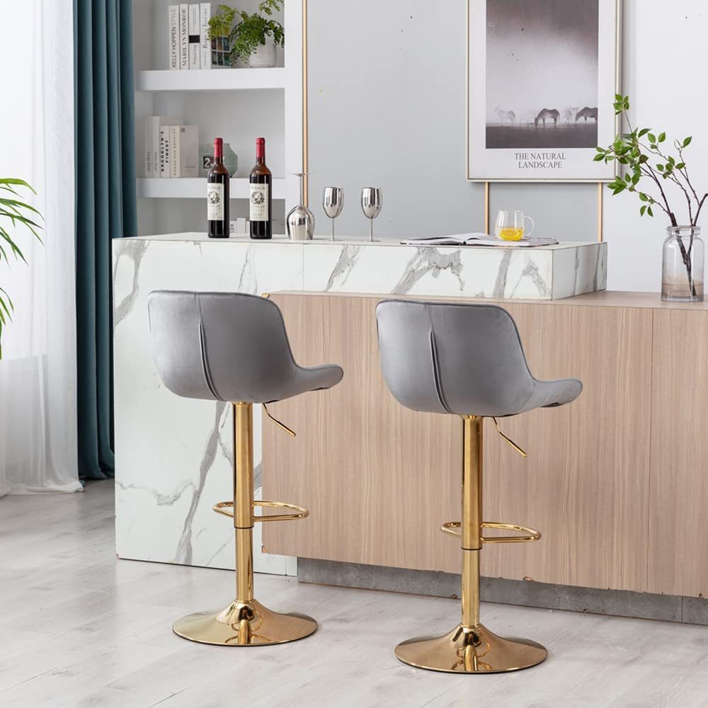 SZLIZCCC Bar Stools Set of 2, 360° Swivel Barstools with Golden Base, Adjustable Airlift Counter Height Bar Stool Velvet Bar Chair with Padded Back for Kitchen, Home Bar, Pub Cafe( Black)