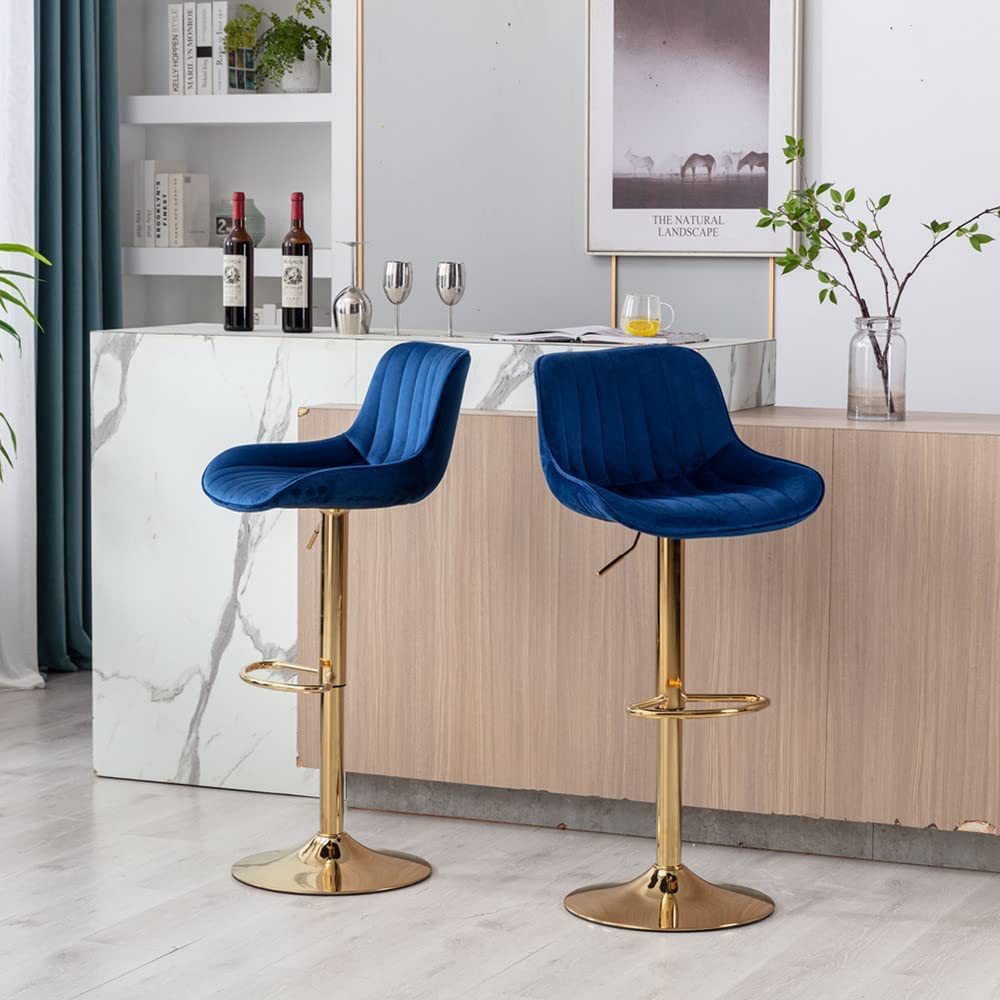 SZLIZCCC Bar Stools Set of 2, 360° Swivel Barstools with Golden Base, Adjustable Airlift Counter Height Bar Stool Velvet Bar Chair with Padded Back for Kitchen, Home Bar, Pub Cafe( Black)