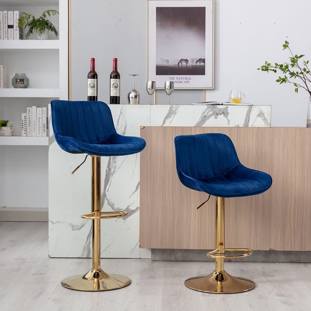 SZLIZCCC Bar Stools Set of 2, 360° Swivel Barstools with Golden Base, Adjustable Airlift Counter Height Bar Stool Velvet Bar Chair with Padded Back for Kitchen, Home Bar, Pub Cafe( Black)