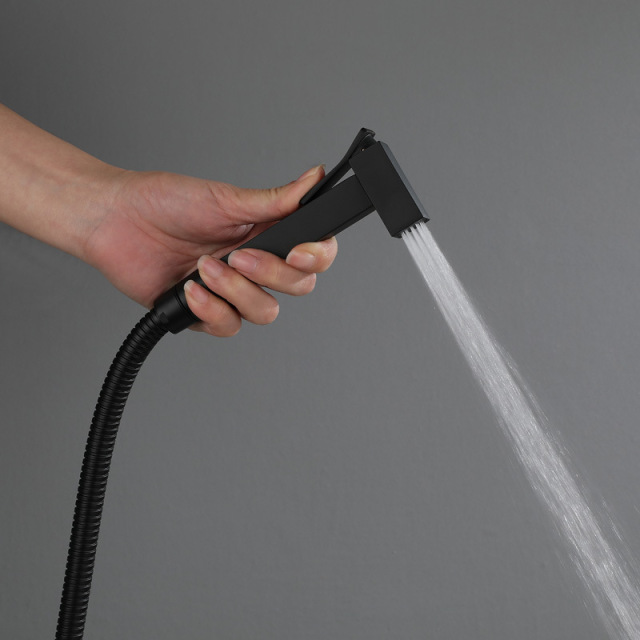 Hot And Cold Toilet Shattaf bidet prayer （Matte Black）