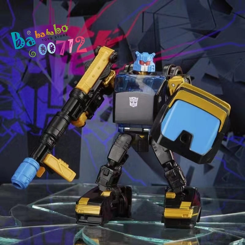 Hasbro Autobot Goldbug Shattered Glass mini Transform Robot Action Figure  in stock