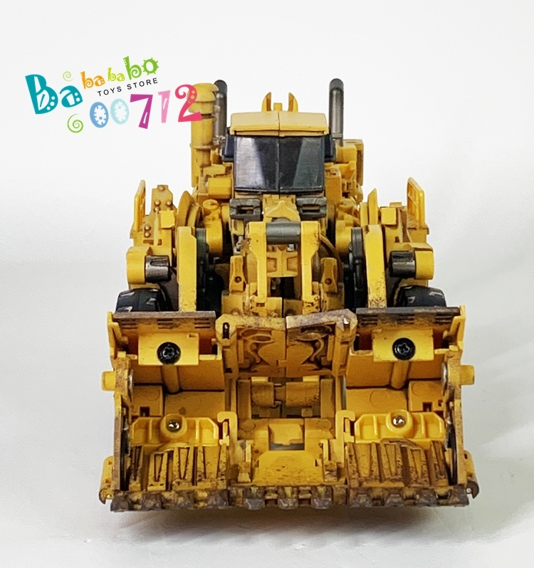 In coming Bombusbee Devil Saviour DS-05 Landslip Scrapper Transformers toy